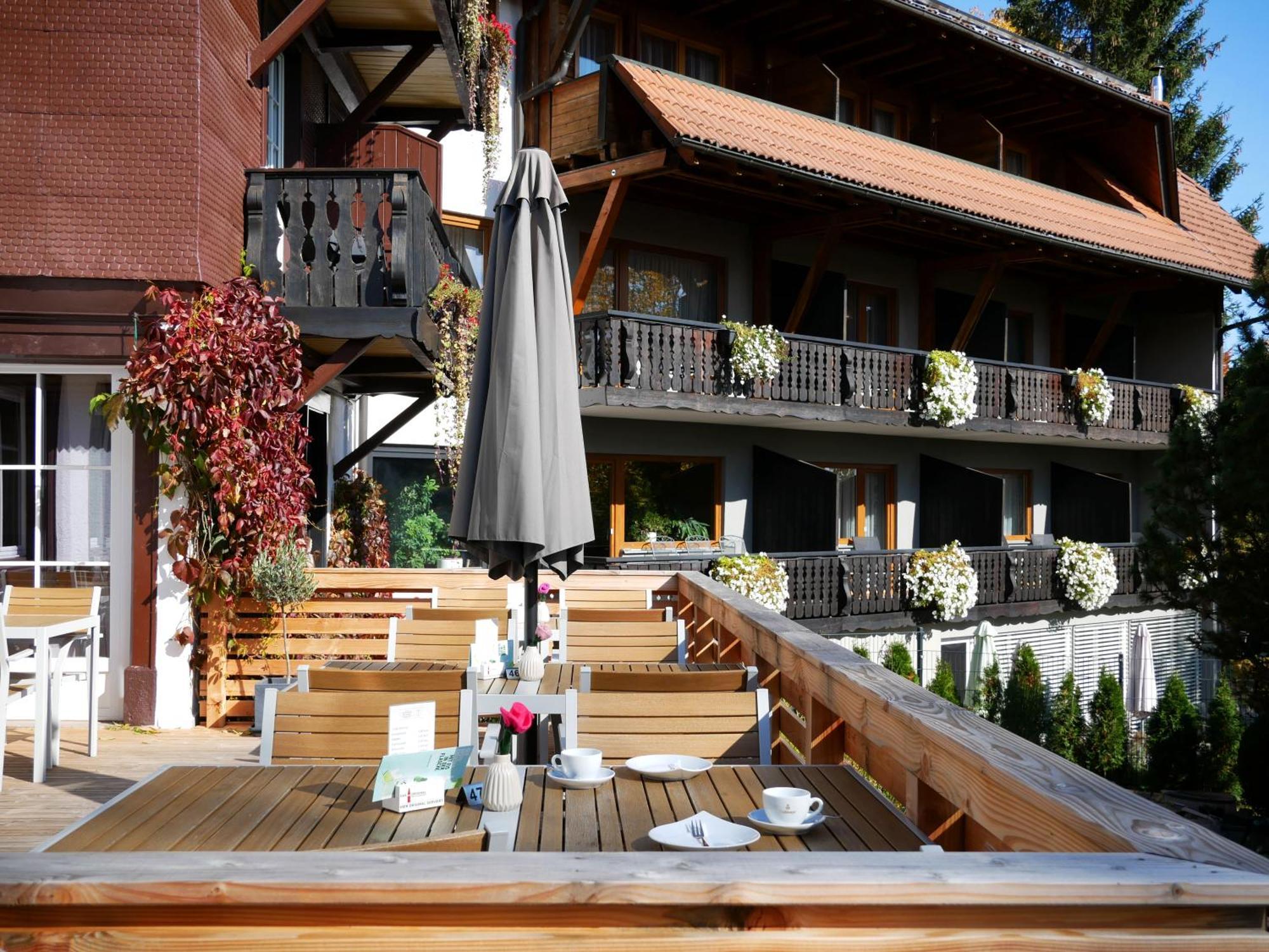 Hotel Hochfirst Lenzkirch Exteriör bild